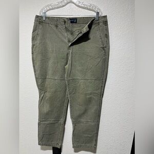 Abercrombie Men’s Green Loose Cargo Pant